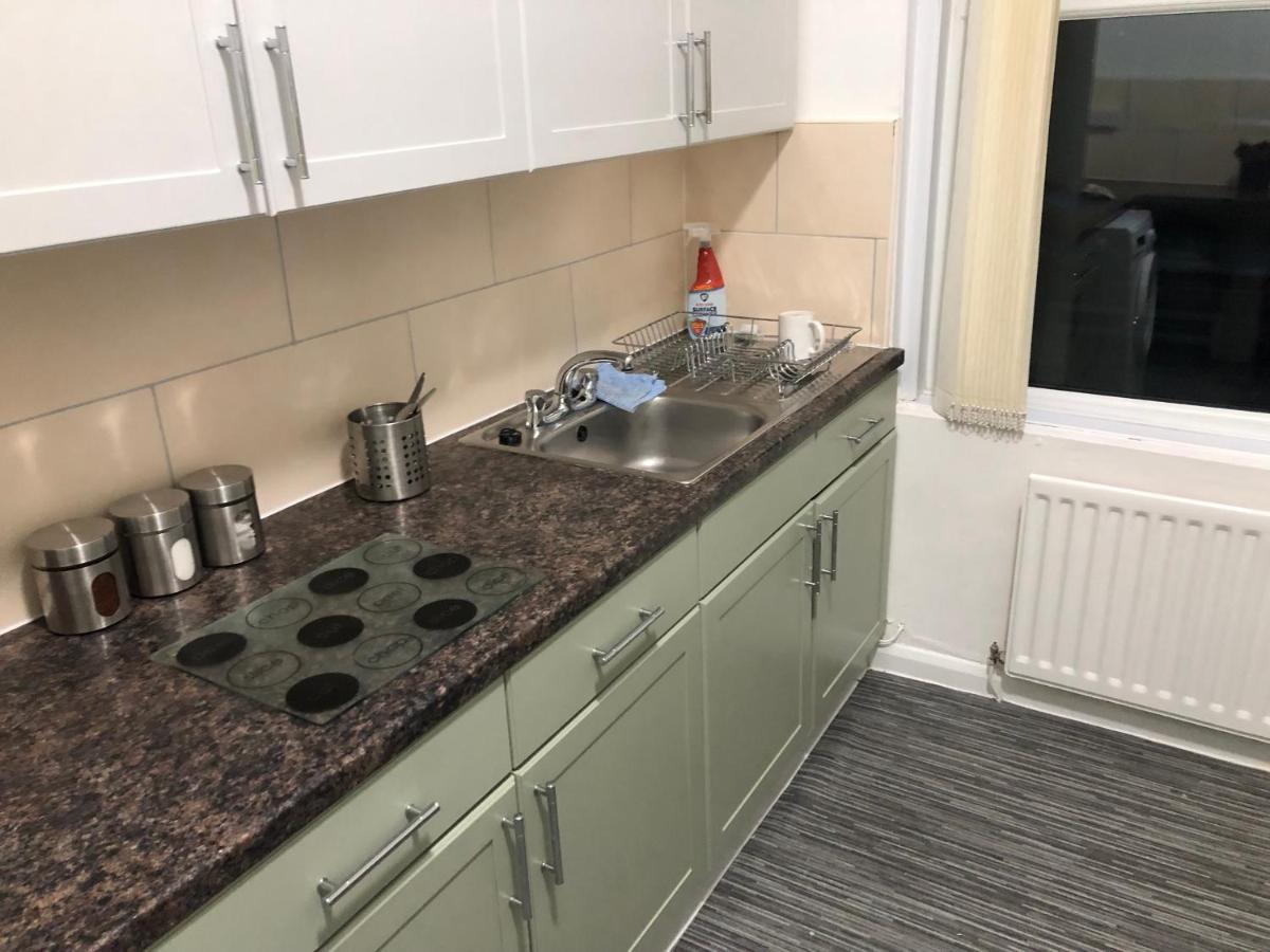 Tees Valley B&B Apartment 1 Стоктон-он-Тис Экстерьер фото